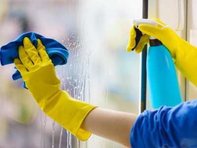 what-is-the-difference-between-window-washing-and-window-cleaning_-scaled-1